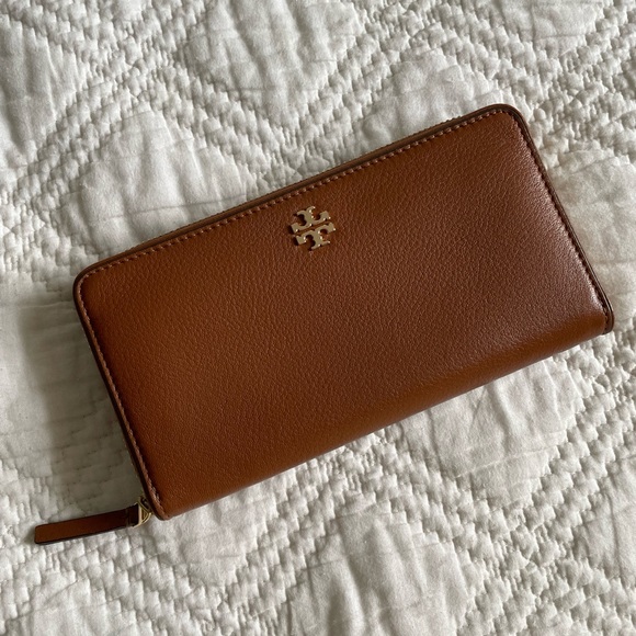 Tory Burch Handbags - Tory Burch Brown Zip Around Wallet